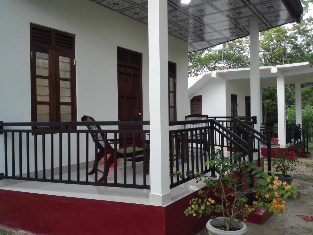 Calm Garden Cabanas Tangalle Buitenkant foto