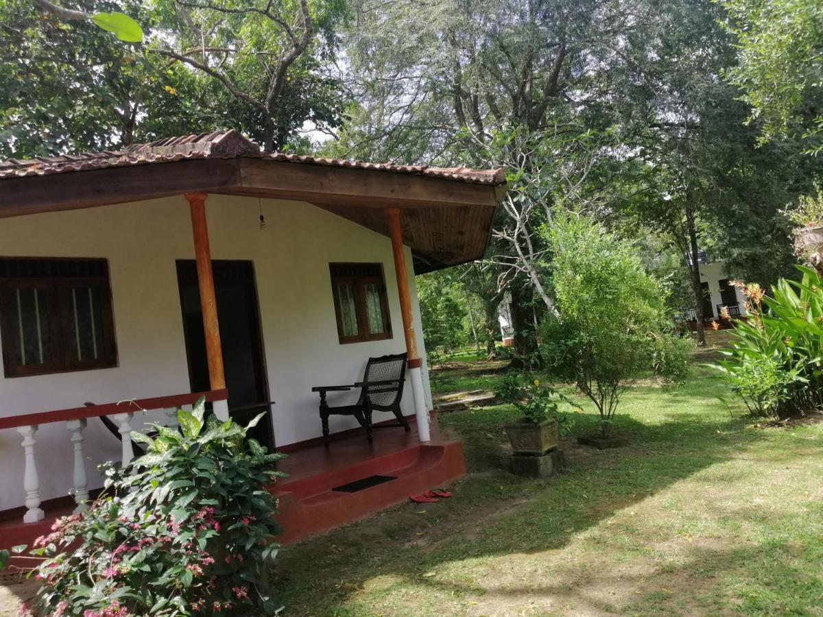 Calm Garden Cabanas Tangalle Buitenkant foto